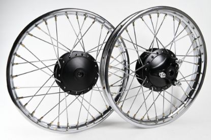PictureAltAttribute - 33745A-Wielenset-Honda-MT-17inch-compleet-JPG